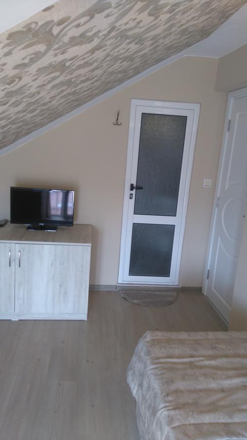 Guest House Adriya Primorsko Exterior photo
